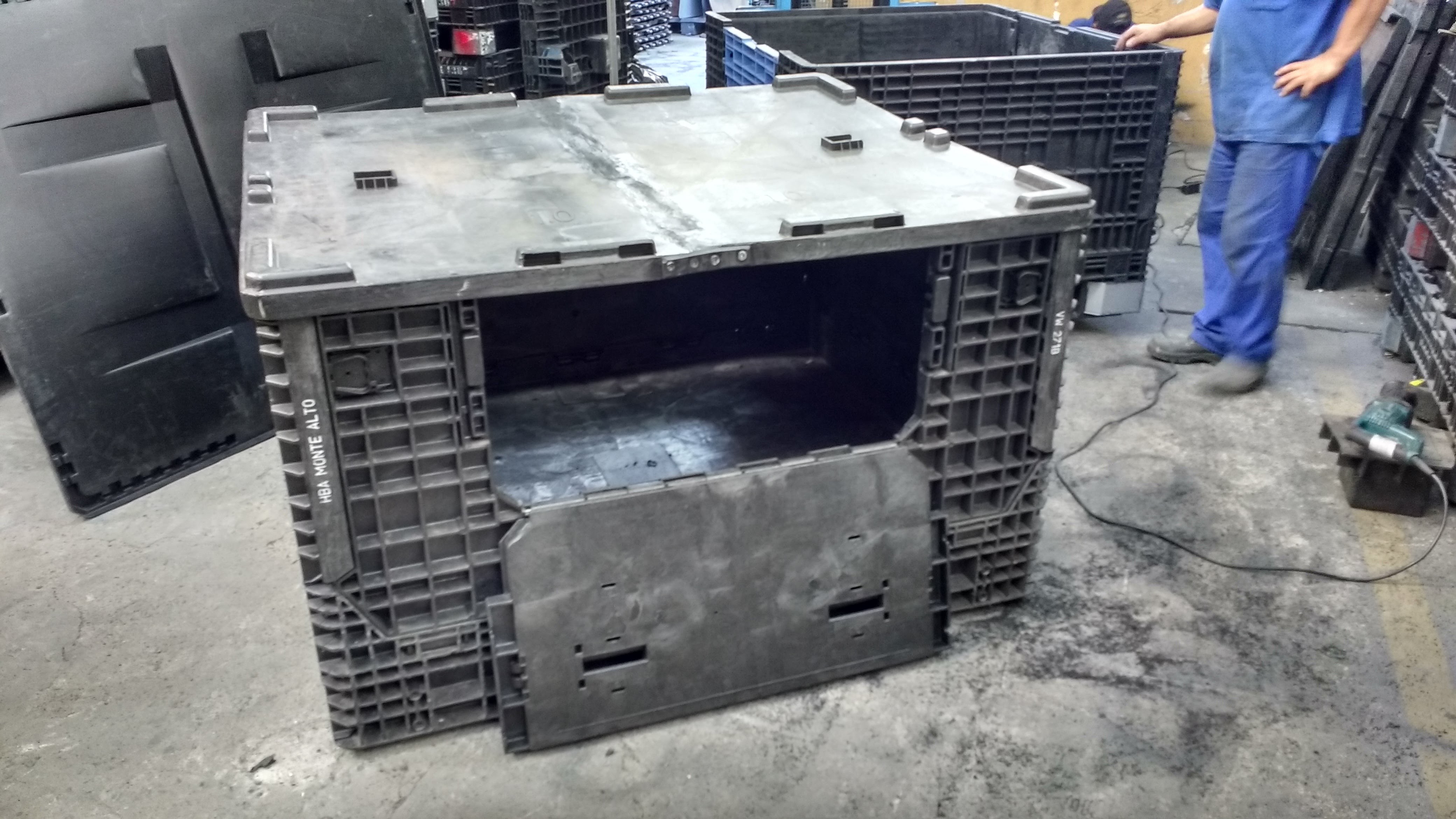 GLT, BULK CONTAINER, CAIXA PLASTICA GLT, CAIXA COLAPSIVEL, CAIXA GLT, CAIXA PALETE, CAIXA MOBIL, CONTAINER PLASTICO, 1050